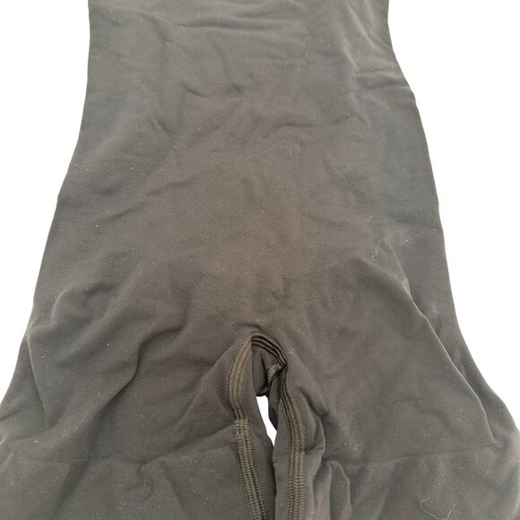 Skims Square Neck Black Onyx Mid Thigh Bodysuit Size Medium NWOT - Picture 3 of 5